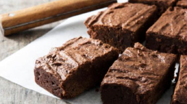 Negrese americane. Rețeta super ușoară din două ingrediente. Fără unt, făină, ouă și lapte. O porție are 140 de calorii  