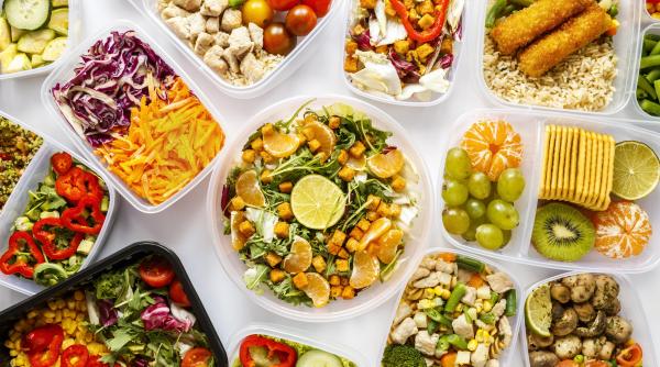 Taci și înghite, principalele mituri despre alimentația corectă demontate de medicul Tim Spector