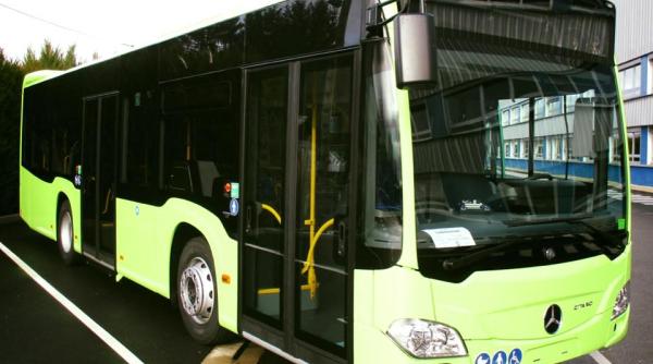 Român de 40 de ani, mort în autobuz, în București