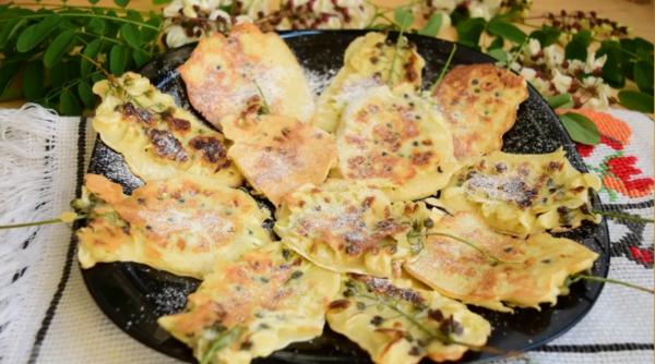 Flori de salcâm în aluat de clătite: Desertul românesc original, cu parfum de mai