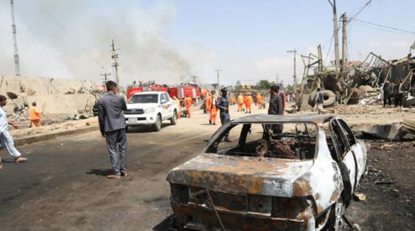 Cel puţin patru morţi într-un atentat împotriva unui microbuz ce transporta profesori, în Afganistan