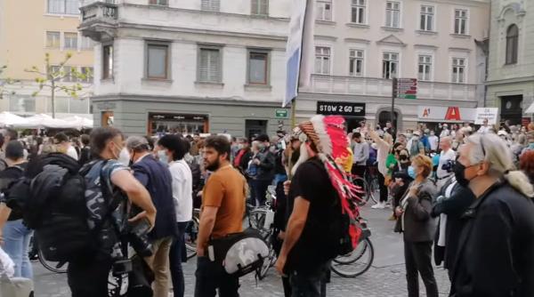 Proteste în stradă la Ljubljana: Slovenii îl contestă pe premierul Janez Jansa
