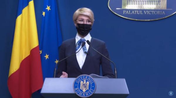 Raluca Turcan lămurește cele mai mari dileme legate de pensii: Stagiu minim, vârstă de pensionare și indice de corecție  