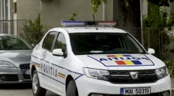 Un tânăr și-a ucis tatăl și l-a îngropat în curtea casei. Le-a spus apoi vecinilor că bărbatul a plecat în Germania