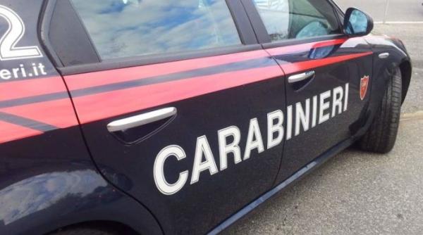 Italia. Româncă ARESTATĂ, după ce s-a îmbătat și și-a înjunghiat soțul