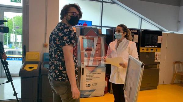 Un român, student în Anglia, prima persoană imunizată pe Aeroportul din Iași: „Viața mea se va schimba, pot călători liniștit“