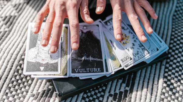 Horoscopul runelor 7-13 iunie 2021. Mihai Voropchievici: "Vine o săptămână grea"