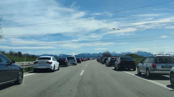 Protest împotriva construirii de noi autostrăzi în Germania. Mii de persoane au participat 