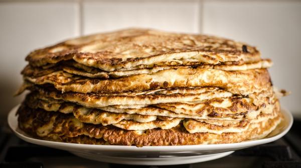 Clătite cu spumă - Rețeta fascinantă și delicioasă, veche de aproape 100 de ani