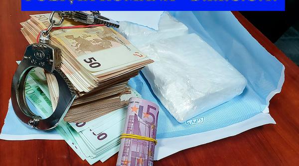 Gafa unui traficant român: Rucsac plin cu droguri, aruncat pe geam chiar la picioarele poliţiştilor