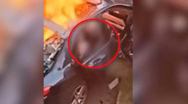 Ioan Crişan a ars de viu. Imaginile care arată că afaceristul arădean a încercat să scape din mașina în flăcări