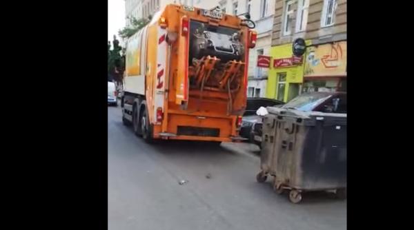 Austria. Zeci de șobolani sar dintr-o mașină de gunoi și fug pe o stradă în Viena: „Ești prost? Nu am văzut așa ceva” - VIDEO VIRAL