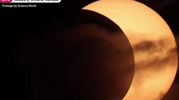 Imagini uimitoare din timpul eclipsei de soare. Cum s-a văzut în SUA și Canada - VIDEO