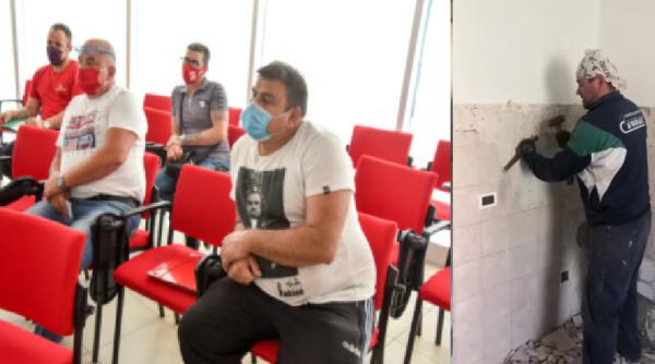 Italia. Muncitori români, obligați să bea și să se spele cu apă din fântâni publice și să locuiască în șantierele unde lucrau