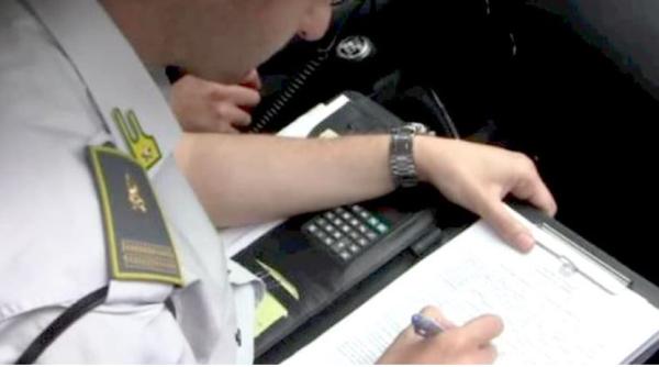 Italia. O româncă, la un pas să pună mâna pe 12.000 de euro.  Vigilența unui angajat al poștei i-a încurcat planurile