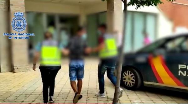 Spania. Român, arestat după ce a profitat de boala unui bătrân. L-a convins să îi lase toată averea