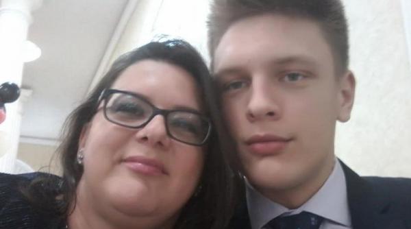 Cine este profesoara găsită moartă lângă fiul spânzurat. Mădălina și Radu nu aveau urme de violență pe corp