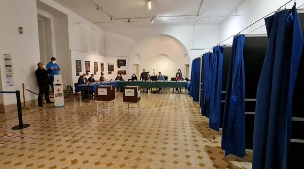 Alegeri parțiale în mai multe localități din România