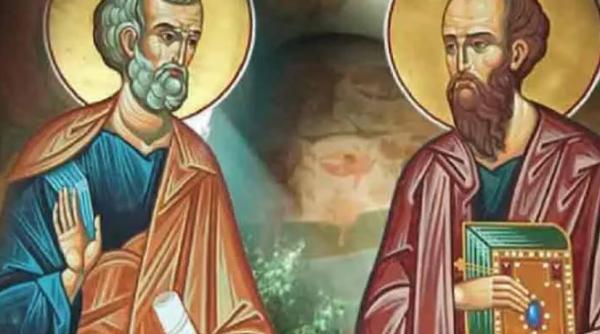 Creștinii îi pomenesc, mâine, pe Sfinții Petru și Pavel. Dacă tună, nucii nu vor avea rod, iar alunele vor fi viermănoase