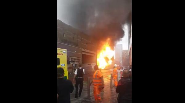 Explozie la metrou, în Londra. Poliția, precizări: Ce spune despre posibilitatea unui atac terorist - VIDEO