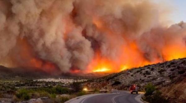 MAE, ATENȚIONARE de călătorie pentru românii care pleacă în Grecia: Risc ridicat de incendii