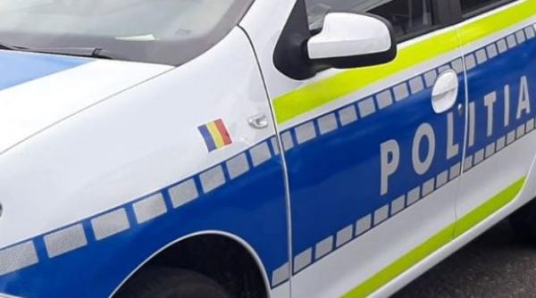 Pasager rănit, după ce autoturismul în care se afla a intrat într-un cap de pod la Sibiu