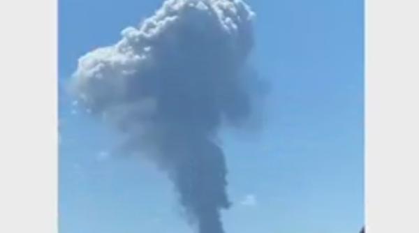 Explozie Petromidia. Un om a murit în urma deflagraţiei puternice