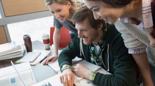 Biroul Diaspora, deschis pe perioada verii de una dintre cele mai mari primării din țară