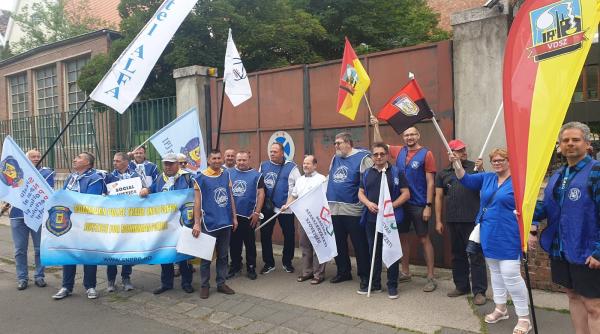 Bogdan Hossu (Cartel Alfa): „În următorii doi ani, șapte - opt milioane de cetățeni români vor pleca din țară“