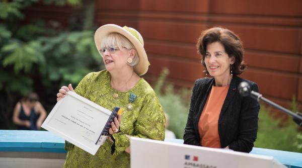 Irina Margareta Nistor, decorată de Franța „pentru angajamentul său în serviciul culturii”