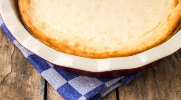 Prăjitură delicioasă cu aromă de cafea. Fără făină și fără lapte. O porție are doar 170 de calorii