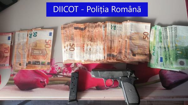 Fraudă de peste 2.000.000 de euro: Un grup de români și-au deschis sute de conturi bancare în Ungaria și alte țări