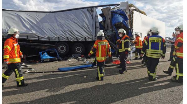 Germania. Un șofer român de TIR a provocat un accident în lanț pe o autostradă: Pagube uriașe 