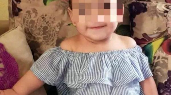 Fetiță de 10 luni moartă într-un spital, după trei zile de agonie cu febră, „pentru că nu există medicamente”