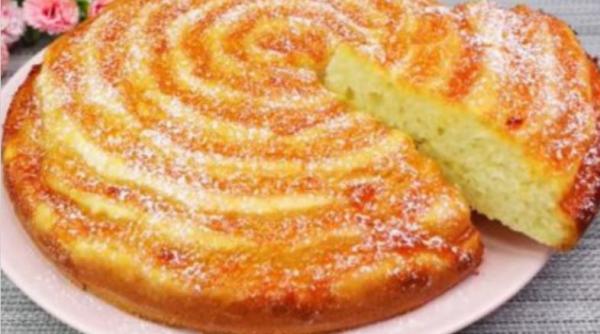 Tartă delicioasă, cu produse din cămară. Aveți nevoie de un borcan cu dulceață. O felie are doar 170 de calorii