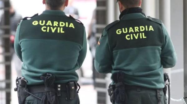 Spania. O româncă a jefuit un bătrân de 84 de ani. A intrat peste el în lift și i-a luat portofelul 