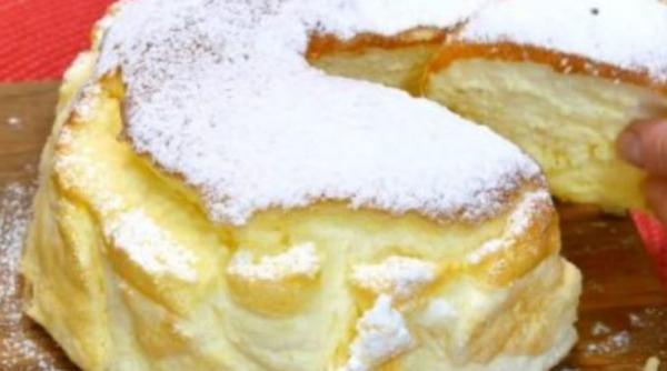 Prăjitură delicioasă, cu doar 100 de calorii. Fără făină și fără unt. Are un singur defect: se termină prea repede