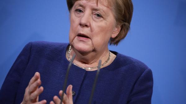 Angela Merkel, despre inundaţii: „Îngrozitor! Limba germană abia dacă poate descrie devastarea”