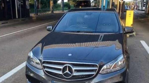 Mercedes-Benz furat din Marea Britanie, reținut în vama Albița. Un șofer a rămas pieton 