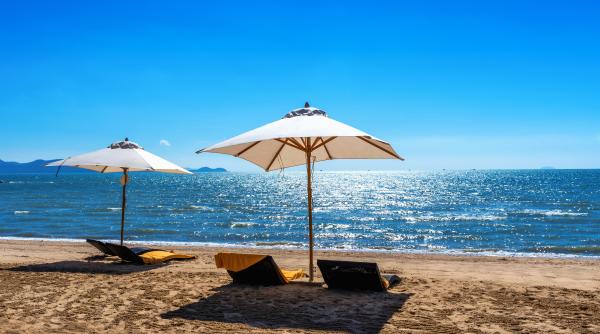 Bulgaria elimină restricţiile pentru români până la sfârșitul sezonului