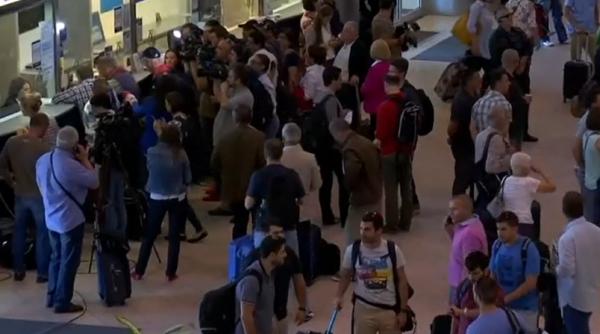 Sute de români, afectați după ce două avioane s-au defectat pe Otopeni. Zboruri întârziate