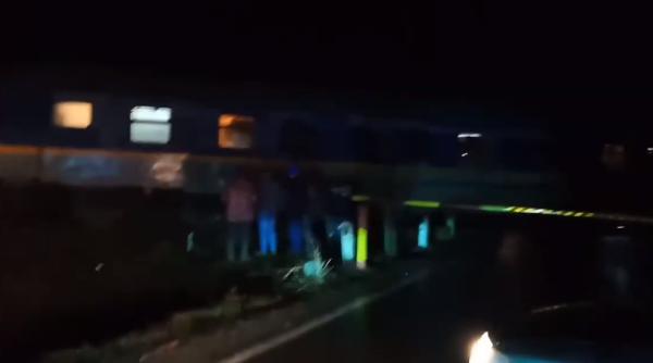 Incident feroviar GRAV: Vagonul unui tren privat, deraiat în stația Medgidia