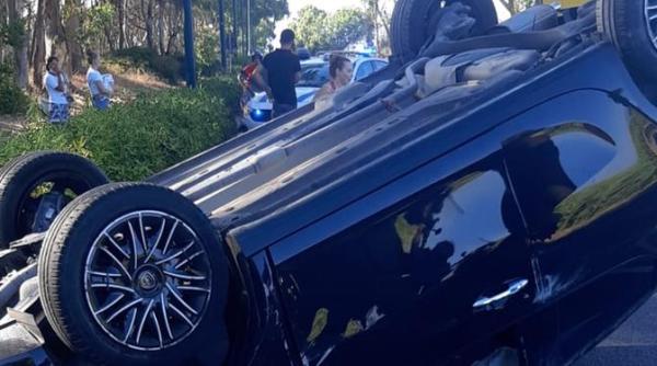 Italia. Familie de români, implicată într-un accident grav cu patru maşini. Opt oameni, printre care şi doi copii, au ajuns la spital