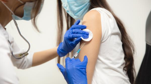 OMS se opune vaccinării obligatorii împotriva COVID-19