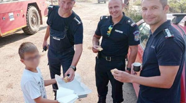 Pompierii care au stins incendii în Grecia au intervenit la un accident în drum spre casă, la Buzău
