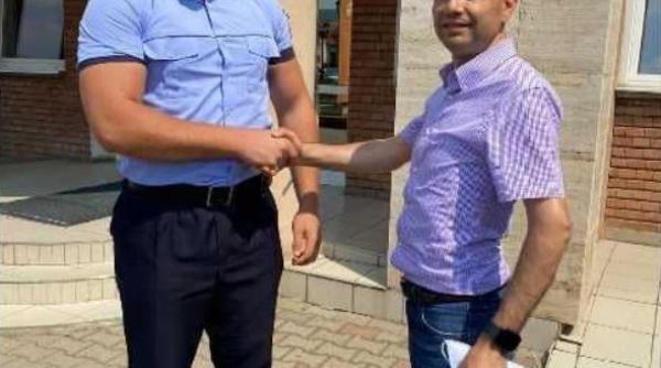 Ce a făcut un bărbat din Alba când a găsit, pe o stradă, un portofel plin cu bani 