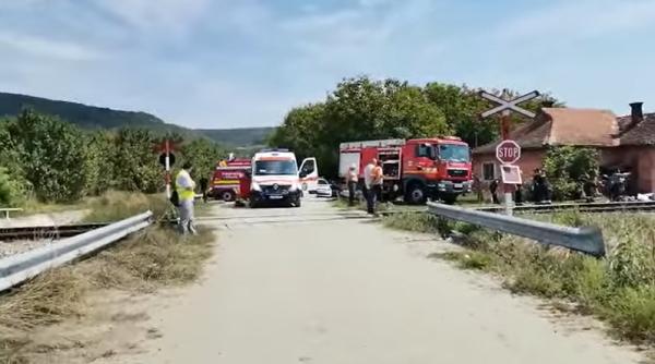 Șoferul microbuzului care a provocat accidentul din Cluj, reținut. O româncă a murit