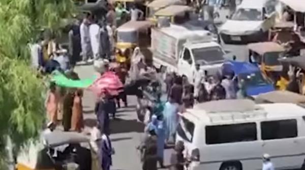 Al-Qaida îi felicită pe talibani pentru cucerirea Afganistanului