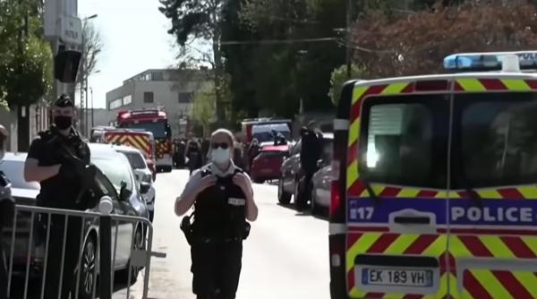 Atac armat în Franța. Un copil, împușcat mortal, alți doi minori, răniți