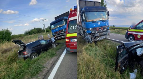 Fetiţă româncă de 9 ani, rănită în urma coliziunii dintre un camion şi un autoturism
